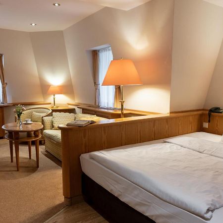 Waldhaus Reinbek Hotel Eksteriør billede