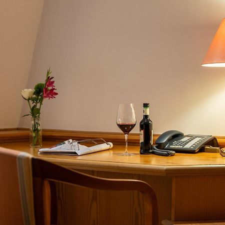 Waldhaus Reinbek Hotel Eksteriør billede